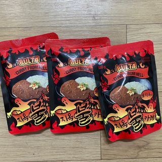 불타 지옥불카레 불지옥맛 180g x 3봉 — 4점을 준 리뷰어가 2021년 6월 올린 사용 사진