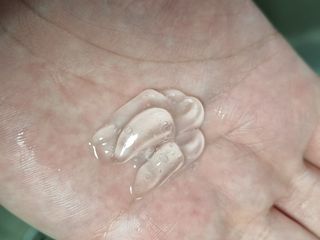 프리 [닥터문] 프리미엄 알로에베라 시카 수딩젤 1000ml — 5점을 준 리뷰어가 2024년 8월 올린 사용 사진