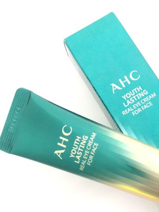 [NEW 탄력유턴 아이크림] AHC 유스 래스팅 리얼 아이크림 포 페이스 — 5점을 준 리뷰어가 2021년 1월 올린 사용 사진