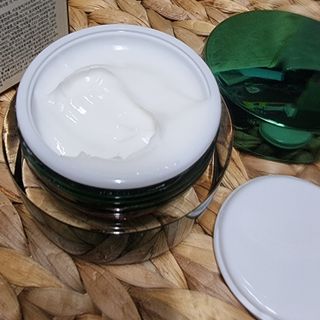 레츄얼 베르디올 더 모이스처라이징 크림 — 5점을 준 리뷰어가 2022년 4월 올린 사용 사진