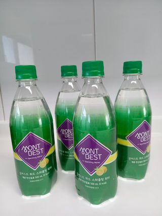 몽베스트 Montbest with Sparkling water Lemon OR Lime 20병(랜덤) — 5점을 준 리뷰어가 2022년 11월 올린 사용 사진