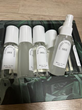 디어포레스트 [5개세트] 숲속의 하루 패브릭미스트 (섬유향수/ 룸스프레이) 50ml 5개 — 5점을 준 리뷰어가 2022년 9월 올린 사용 사진