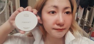 위뜨 글로시 레이어 쿠션 — 5점을 준 리뷰어가 2022년 7월 올린 사용 사진