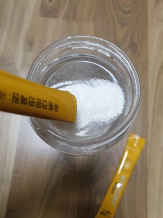 주식회사 씨크릿비에프랩 마시는 아미노산 아미토리 열대과일맛 14포 [1포, 5g / 보틀증정] — 5점을 준 리뷰어가 2022년 12월 올린 사용 사진