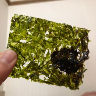 [해림맛김] 들기름에 구운 바삭바삭 김 4종 세트 + 1종 랜덤발송 총5개입 — 5점을 준 리뷰어가 2021년 2월 올린 사용 사진