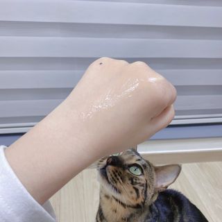 김정문알로에 큐어 큐어 맥시 알로에베라 겔 크림 — 5점을 준 리뷰어가 2021년 4월 올린 사용 사진