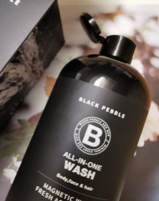 블랙페블 올인원 워시 마그네틱 웨이브 500ml — 5점을 준 리뷰어가 2021년 4월 올린 사용 사진
