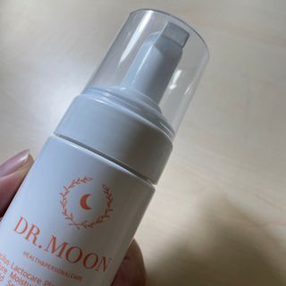 MF프리 [닥터문] 유산균 락토케어 질경초 여성청결제 200ml (폼타입) — 5점을 준 리뷰어가 2022년 7월 올린 사용 사진
