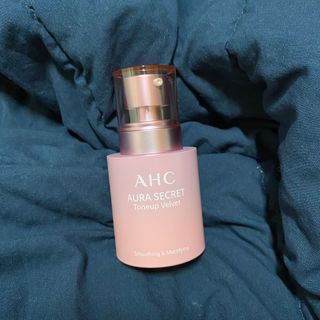 AHC 아우라 시크릿 톤업 벨벳 — 5점을 준 리뷰어가 2021년 4월 올린 사용 사진