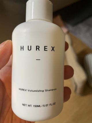 [HUREX] 휴렉스 볼류마이징 탈모완화 기능성 샴푸 150ml x 2개 — 4점을 준 리뷰어가 2021년 9월 올린 사용 사진