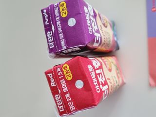 [롯데칠성] 야채듬뿍 더'진한 [롯데칠성] 야채는 이제 COLORFULL! 야채듬뿍  더 진한 레드 4개 +퍼플 4개 (총 8개) — 5점을 준 리뷰어가 2023년 6월 올린 사용 사진
