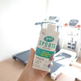 셀렉스스포츠 셀렉스 스포츠 웨이 프로틴 초콜릿 _ 330ml x 12팩 — 5점을 준 리뷰어가 2021년 3월 올린 사용 사진
