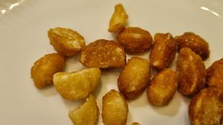 도이퉁 마카다미아 넛 90g  로얄 마카넛 오리지널 쏠트 허니 — 5점을 준 리뷰어가 2021년 9월 올린 사용 사진