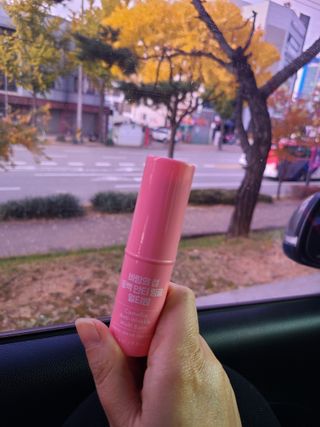 스킨큐어 바람의섬  동백 안티 링클 멀티밤 — 5점을 준 리뷰어가 2022년 11월 올린 사용 사진