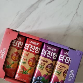 [롯데칠성] 야채듬뿍 더'진한 [롯데칠성] 야채는 이제 COLORFULL! 야채듬뿍  더 진한 레드 4개 +퍼플 4개 (총 8개) — 5점을 준 리뷰어가 2023년 6월 올린 사용 사진
