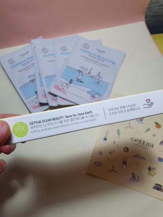 세뚜아(Cettua) 세뚜아 스티키 포어 패치 Cettua Sticky Pore Patch — 5점을 준 리뷰어가 2023년 6월 올린 사용 사진