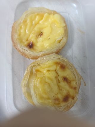 디앙뜨 포르투갈 에그타르트 오리지널 맛+패션후르츠 맛 중 택1 — 4점을 준 리뷰어가 2021년 7월 올린 사용 사진