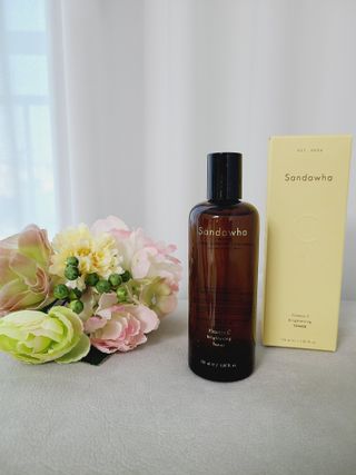 스킨큐어 산다화 비타민c 화이트닝 토너 150ml — 5점을 준 리뷰어가 2022년 2월 올린 사용 사진