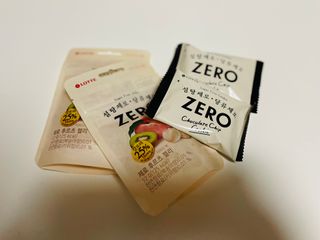 ZERO (초콜릿 칩 쿠키, 카카오 케이크, 후르츠 젤리, 아이스 콜라, 아이스 초코바) — 5점을 준 리뷰어가 2022년 6월 올린 사용 사진