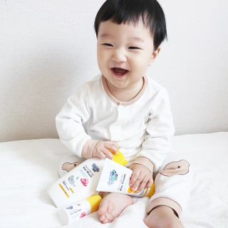 포멀비 키즈 더마베리어 아토 세트(크림 120ml+워시 300ml+스틱밤 18g) — 5점을 준 리뷰어가 2023년 12월 올린 사용 사진