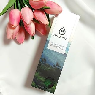 오일아리아 뉴트리 모이스처라이징 세사미 씨드 오일로션 & 데일리 디톡스 세사미 그라운즈 바디스크럽 — 5점을 준 리뷰어가 2023년 9월 올린 사용 사진