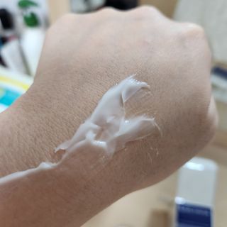 록타비아 Artisan Complete Face Cream — 5점을 준 리뷰어가 2023년 10월 올린 사용 사진