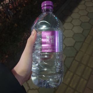 몽베스트 MONTBEST 1L 12입 — 5점을 준 리뷰어가 2022년 2월 올린 사용 사진