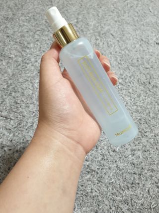 멈칫 X 최준 헤어 앤 바디미스트 소프트블루솝, 마젠타레이디 2종 — 5점을 준 리뷰어가 2021년 8월 올린 사용 사진