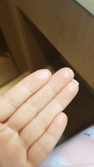 화이트리 비움 약산성 클렌징젤 ,마일드 필링젤 세트 — 4점을 준 리뷰어가 2021년 1월 올린 사용 사진