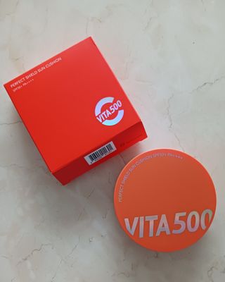 광동생활건강 MF[광동] 비타500✨주름개선·미백·SPF50+🌞퍼펙트쉴드 빅 선쿠션 본품 — 5점을 준 리뷰어가 2024년 5월 올린 사용 사진
