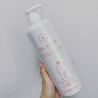 프리[닥터문] 유산균 락토케어 질경초 여성청결제 1000ml (젤타입) — 5점을 준 리뷰어가 2022년 5월 올린 사용 사진