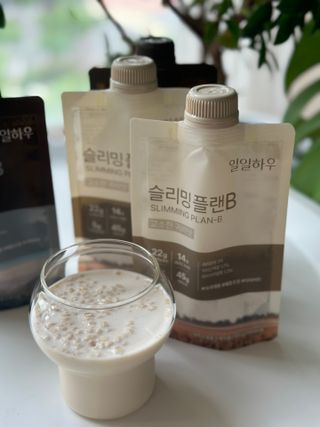 일일하우 슬리밍 플랜B 고소한 귀리맛, 진한 카카오맛 (체중조절식) — 5점을 준 리뷰어가 2023년 5월 올린 사용 사진
