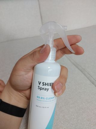 브이쉴드 살균 스프레이 300ml — 5점을 준 리뷰어가 2021년 7월 올린 사용 사진