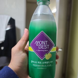몽베스트 Montbest with Sparkling water Lemon OR Lime 20병(랜덤) — 5점을 준 리뷰어가 2021년 10월 올린 사용 사진