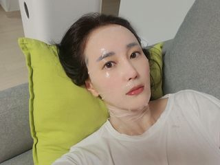 태그스킨 4스텝 주름개선 피부미백 영양 마스크팩 3개 세트(최신버전) — 5점을 준 리뷰어가 2022년 5월 올린 사용 사진