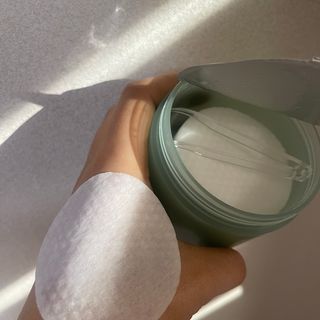 팜스테이 티트리 바이옴 카밍 토너 패드 — 4.5점을 준 리뷰어가 2022년 12월 올린 사용 사진