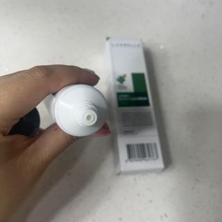 랑벨 랑바이오 블랙 시카 크림 50ml(블랙비 프로폴리스, 시카 4종, 판테놀 10 함유) — 5점을 준 리뷰어가 2023년 2월 올린 사용 사진