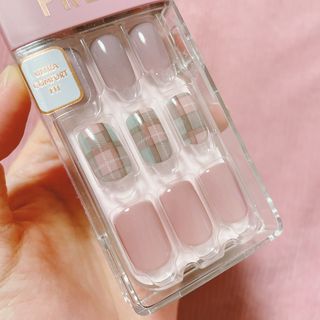 데싱디바 매직프레스 레귤러 스퀘어_6종 중 택 1 — 5점을 준 리뷰어가 2021년 9월 올린 사용 사진