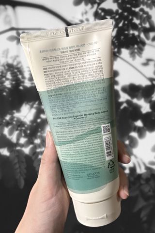 [후르디아] 올리브영 저자극 비건바디로션 — 5점을 준 리뷰어가 2023년 1월 올린 사용 사진