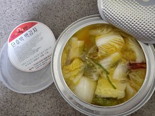 셰프애찬 단호박 백김치 1kg — 4점을 준 리뷰어가 2022년 10월 올린 사용 사진