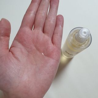 GINGER6 라이크 화이트 블라썸 에센스 토너 — 5점을 준 리뷰어가 2021년 10월 올린 사용 사진