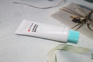 리더스코스메틱 리더스 카밍 바이오틱스 #1등 진정 기획세트 [에센스 워터150ml + 크림 마스크80ml] — 5점을 준 리뷰어가 2022년 9월 올린 사용 사진