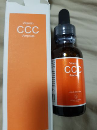 더마 사이언스 비타민 CCC 앰플 기미 브라이트닝 세럼 30ml — 4.5점을 준 리뷰어가 2021년 8월 올린 사용 사진