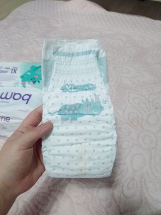 오브맘 밤 프리미엄 아기 기저귀 팬티형 밴드형 — 5점을 준 리뷰어가 2020년 12월 올린 사용 사진