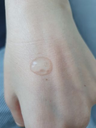 체르엠 스템앤셀 비타민 브라이트닝 에센스 30ml 1개 — 5점을 준 리뷰어가 2021년 6월 올린 사용 사진