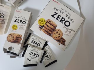 ZERO (초콜릿 칩 쿠키, 카카오 케이크, 후르츠 젤리, 아이스 콜라, 아이스 초코바) — 5점을 준 리뷰어가 2022년 6월 올린 사용 사진