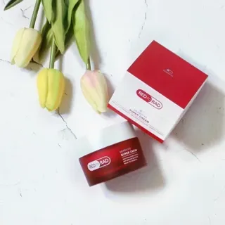 레드투래드 센서티브 슈퍼 크림 50ml — 5점을 준 리뷰어가 2021년 11월 올린 사용 사진