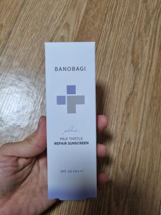 바노바기 코스메틱 바노바기 밀크씨슬 리페어 시카 선스크린 플러스 50ml — 5점을 준 리뷰어가 2023년 3월 올린 사용 사진