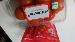 레드닥터 완숙토마토 + 통째로 동결건조한 대추방울토마토 — 5점을 준 리뷰어가 2022년 12월 올린 사용 사진