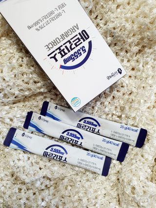 자연에온 아르긴포스 L-아르기닌 5555mg 스틱 15개입 1박스 — 5점을 준 리뷰어가 2021년 4월 올린 사용 사진